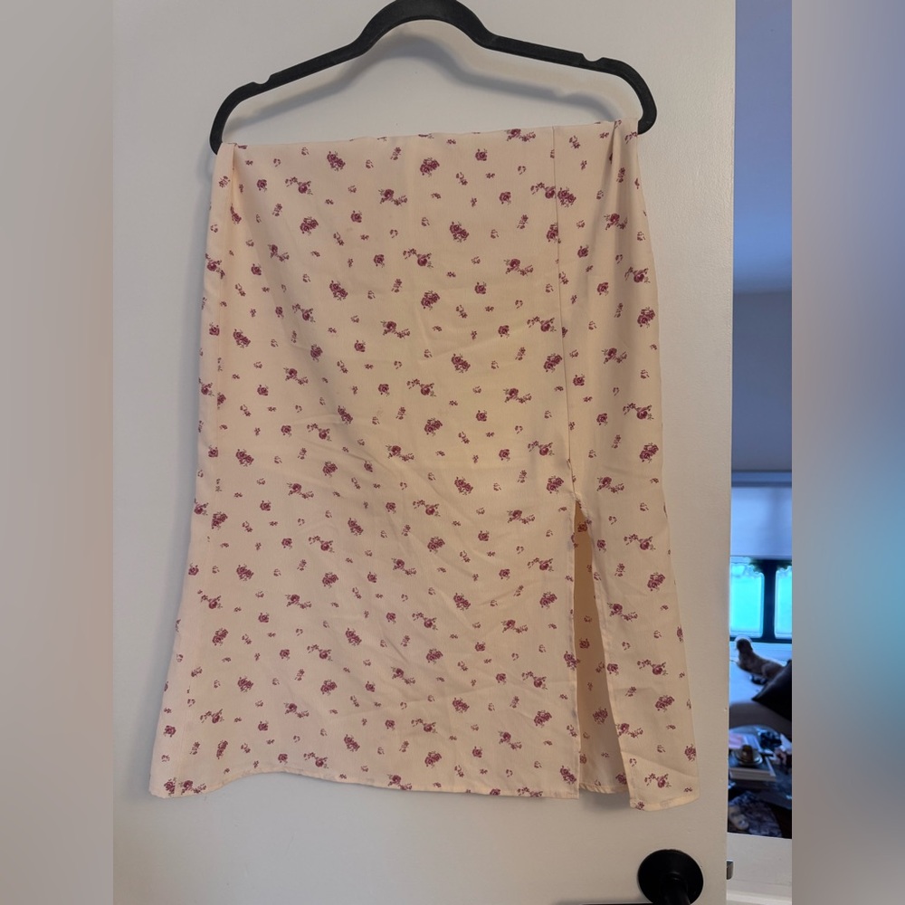Floral Cream Skirt